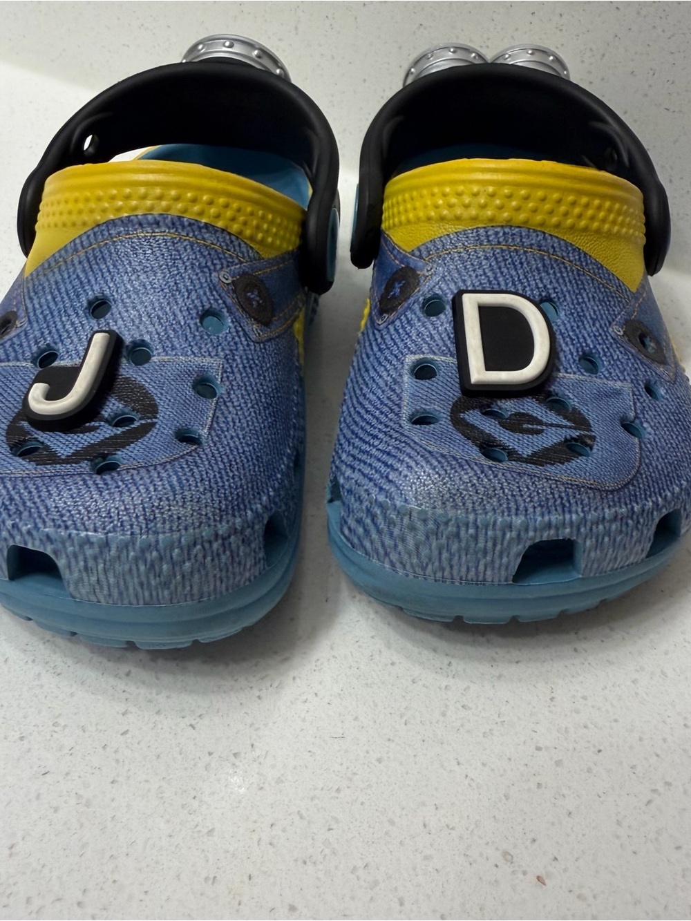 Kids Crocs Despicable Me Minion C 5 - Picture 5 of 7